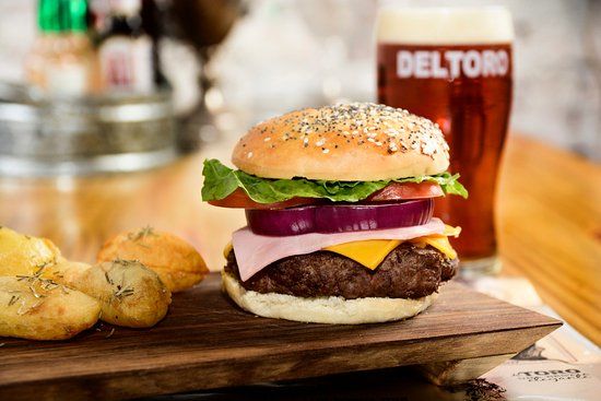 Deltoro Burgers